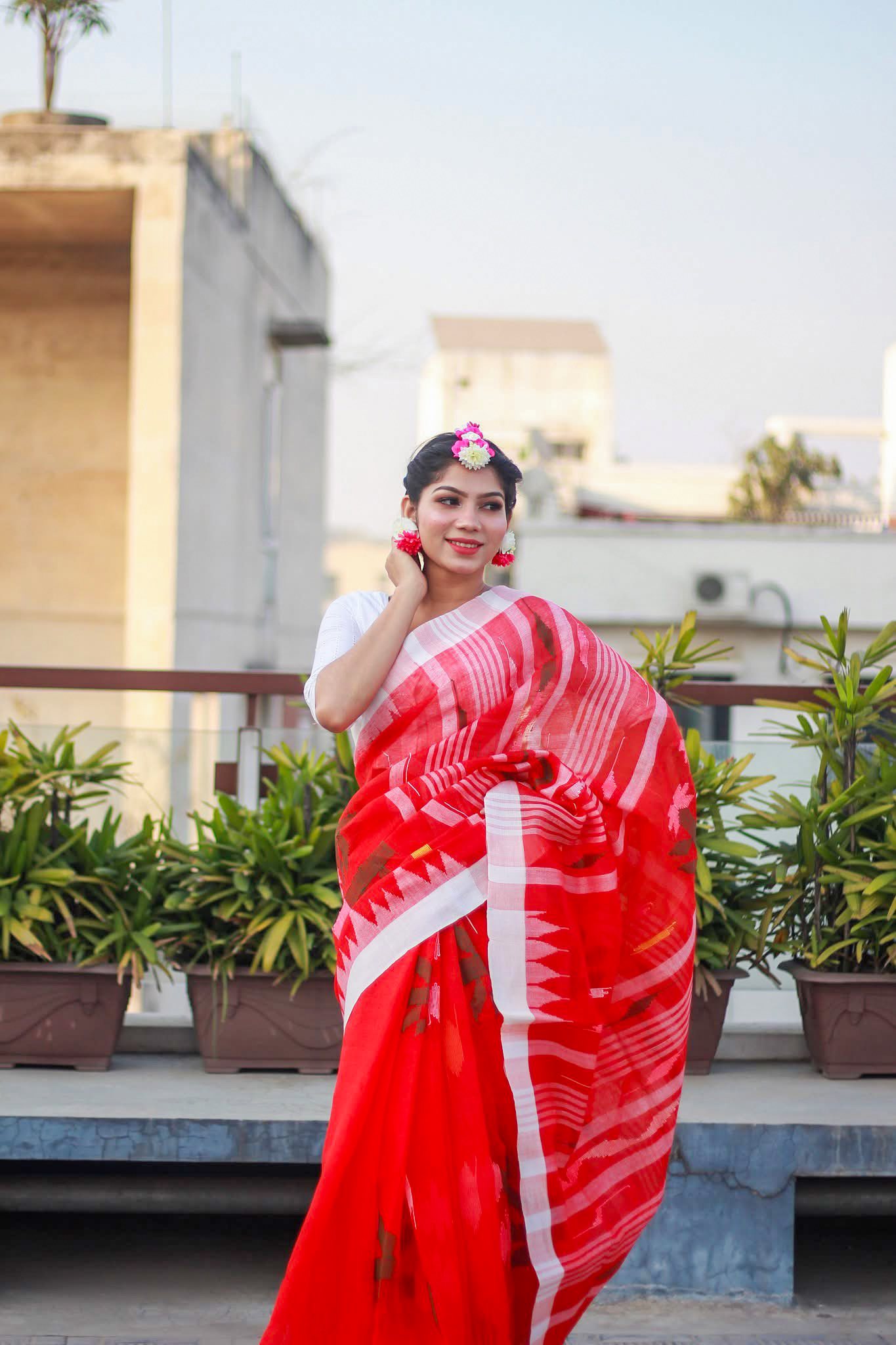 Pink Petal Monipuri Saree - Image 2